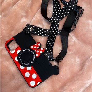 Minnie Mouse IPhone 11 case